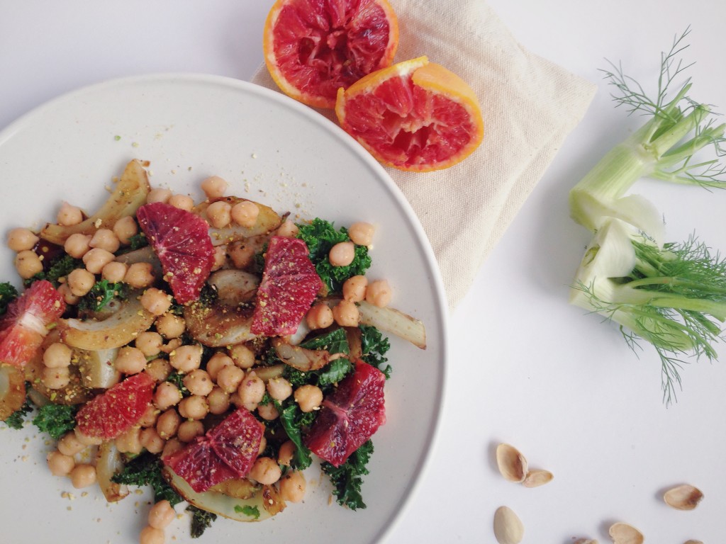 Winter Abundance Salad: All of winter's finest resting on one beautiful plate! This vegan and gluten free delight is full of vitamins and exquisite tastes that will leave you pining for more! Fennel, blood oranges, kale, pistachios, and chickpeas make up this wonderful dish! || fooduzzi.com