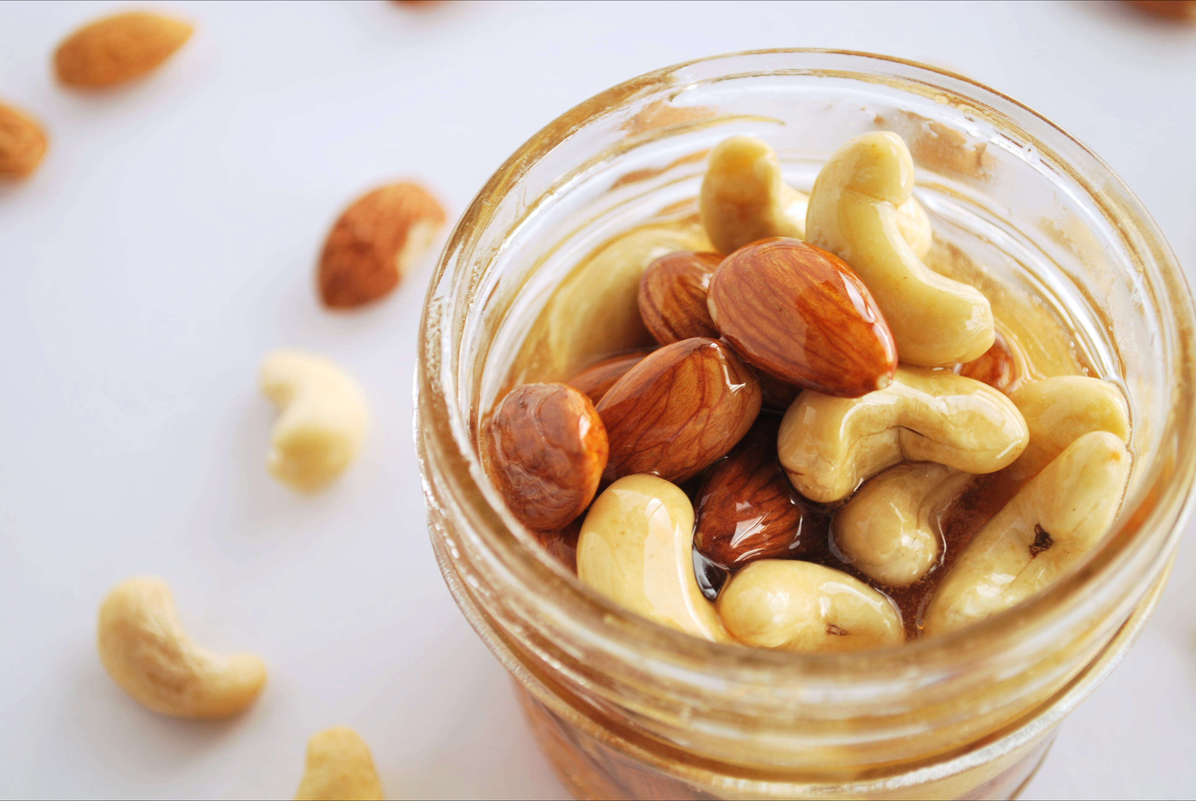 Nuts in Honey - Fooduzzi