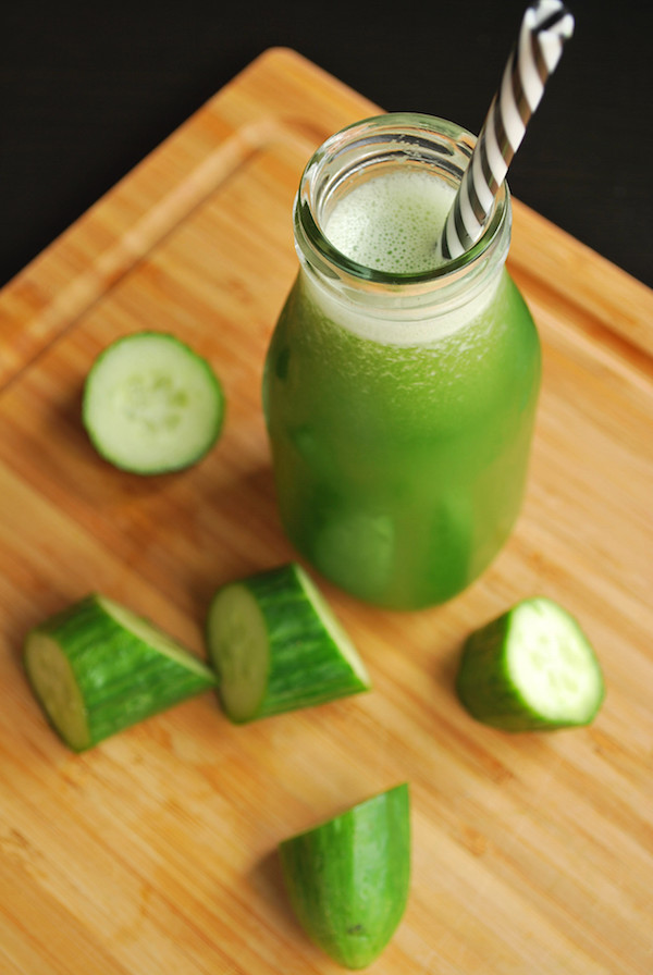 https://www.fooduzzi.com/wp-content/uploads/2015/07/cucumber-ginger-juice-3.jpg