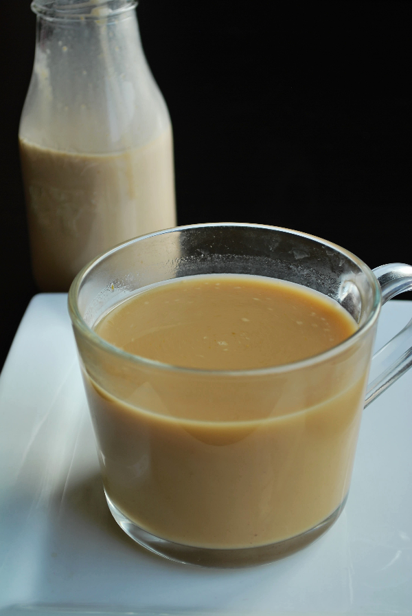 Dairy Free Pumpkin Spice Coffee Creamer || fooduzzi.com recipes