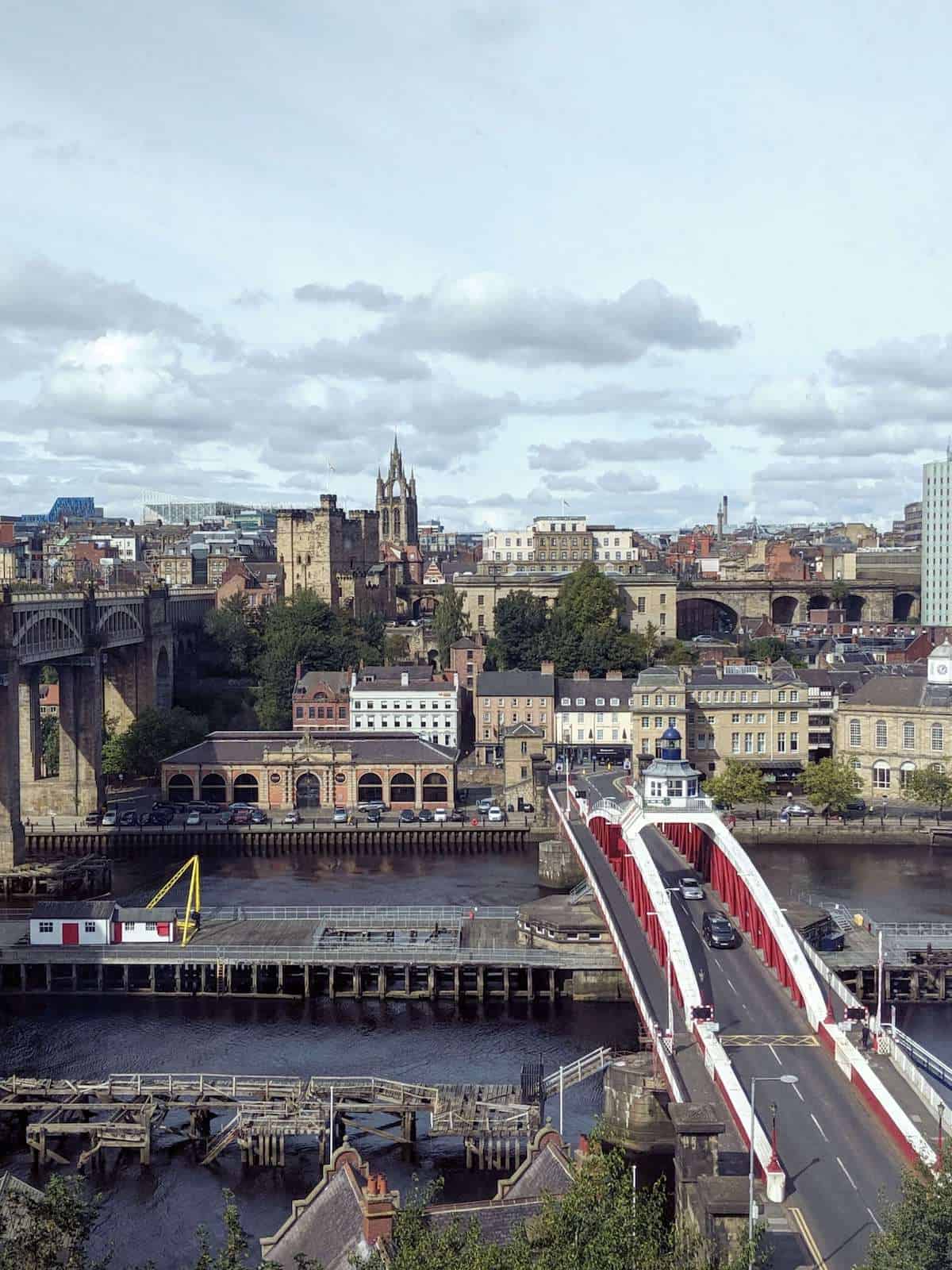 newcastle-river-tyne-uk - Fooduzzi